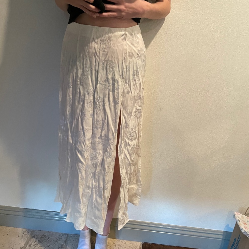 Aritizia skirt